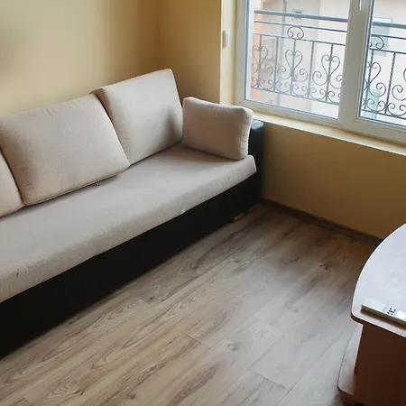 Lägenhet Dawn Park One Bedroom