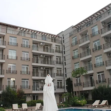 Dawn Park One Bedroom Slăntjev Brjag